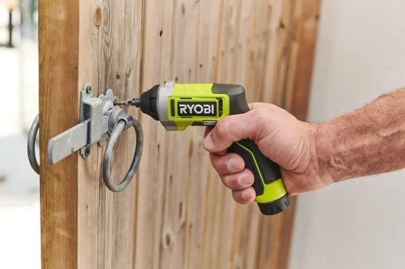 Викрутка акумуляторна USB 4В, 5Нм, батарея 2Ач, 2 насадки, Ryobi. RSD4-120TA2