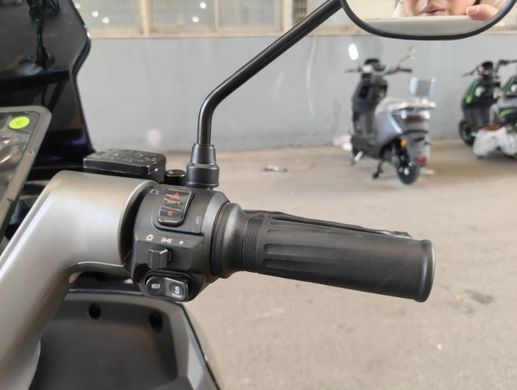 Електроскутер GTM C-EV 1200W 72V 20Ah, запас ходу 60 км, швидкість 45 км/год