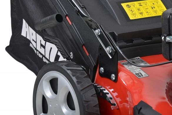 Газонокосилка бензиновая HECHT 551 SX 5 in 1