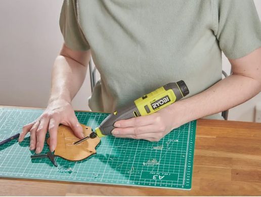 Долото акумуляторне 4В USB Lithium&trade;, 13000уд/хв, бат 2Аг, Ryobi. RPC4-120G. (5133005640)