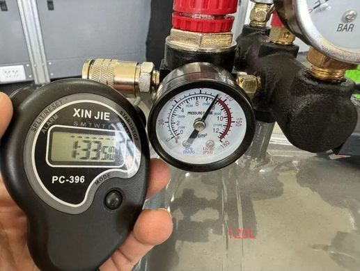 Безмасляный поршневой компрессор Mast MOF1680/3x1500-120L 4.5 кВт, 120 л