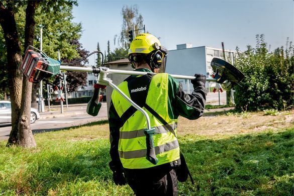 Аккумуляторная мотокоса Metabo FSB 36-18 LTX BL 40