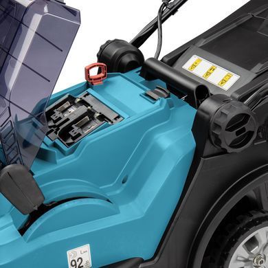 Аккумуляторная газонокосилка Makita DLM432Z 36В (2&times;18В), 43 см, 50 л