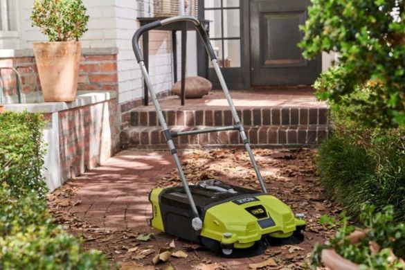 Аккумуляторная щеточная уборочная машина 18В ONE+, ширина 53 см, бак 17 л, Ryobi R18SW3-0 (5133004365)