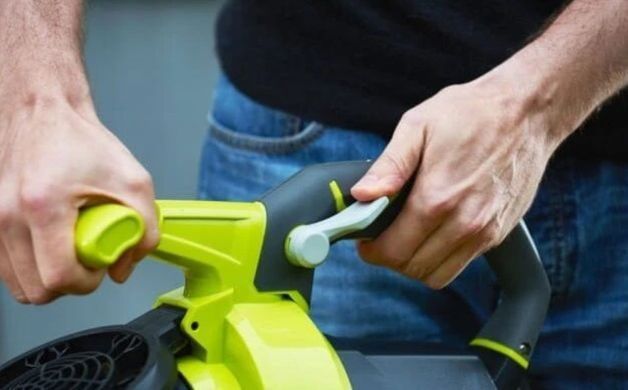 Аккумуляторная воздуходувка-пылесос 36В, 238 км/ч, Ryobi RBV36B (5133002524)