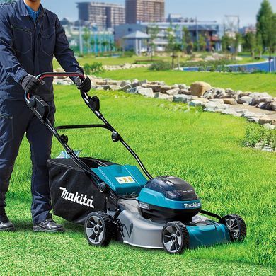 Акумуляторна газонокосарка Makita DLM466Z 36В (2&times;18В), 46 см, 60 л