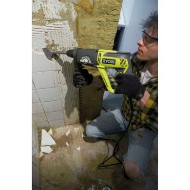 Перфоратор Ryobi ERH710RS 710 Вт, 2 Дж, SDS-Plus, 24 мм, 0-4000 уд/мин