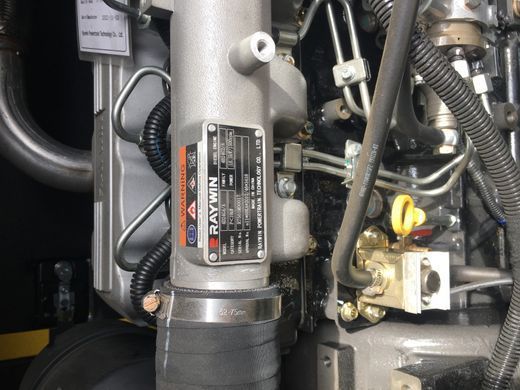 Дизельний генератор HI-GEN HI-P20E RAYWIN (Iveco)