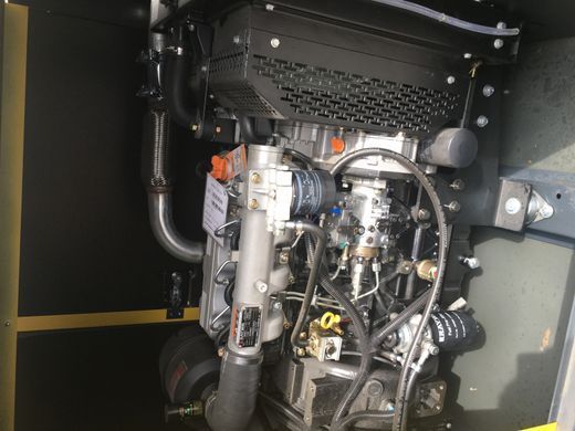 Дизельний генератор HI-GEN HI-P20E RAYWIN (Iveco)