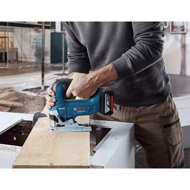 Акумуляторний лобзик Bosch GST 185-LI 18 В, 125 мм