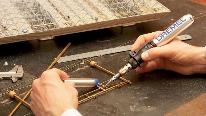 Газовый паяльник Dremel VersaTip 2000-7 F0132000JD, 1200&deg;C, 7 насадок