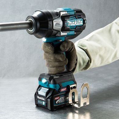 Аккумуляторный ударный гайковерт MAKITA TW011GZ XGT 40 V Max, 1500 Нм, 3/4"