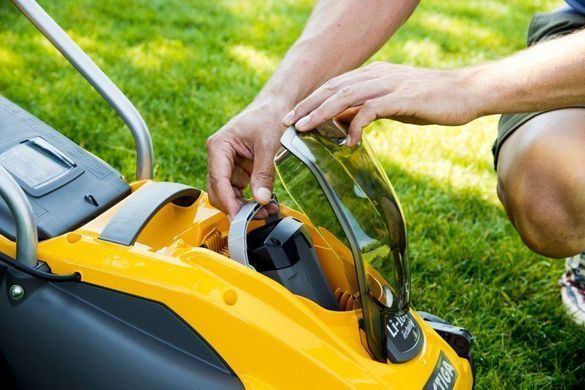 Аккумуляторная газонокосилка STIGA Combi 43 SAE