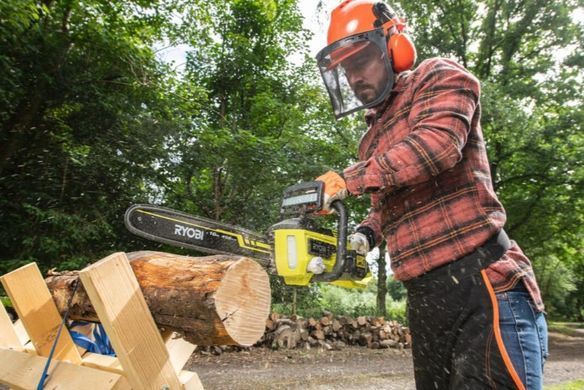 Пила цепная аккумуляторная 36В, 40 см, Ryobi. RY36CSX40B (5133004898)