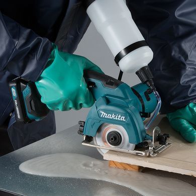 Аккумуляторная дисковая пила Makita CC301DZ 10,8V, диск 85 мм