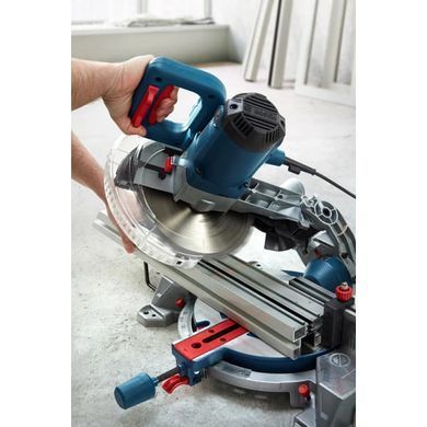 Торцювальна пила Bosch GCM 216 Professional 1300 Вт, диск 216 мм