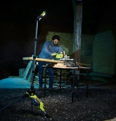 Прожектор со штативом 18В ONE+, 2700лм, 0,6&ndash;1,7м, Ryobi. R18TL-0 (5133004854)