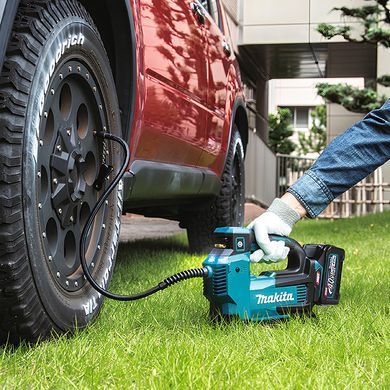 Аккумуляторный компрессор Makita DMP181Z 18 В, 11,1 бар, без АКБ и ЗУ