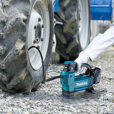 Аккумуляторный компрессор Makita DMP181Z 18 В, 11,1 бар, без АКБ и ЗУ