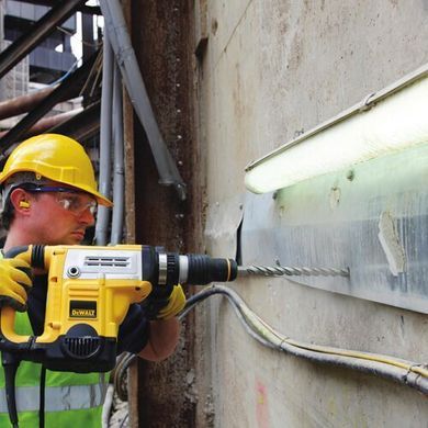 Бур SDS-MAX XLR 4 кромки 32x450x570мм DeWALT DT60835