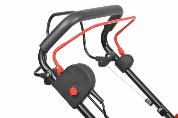 Електрична газонокосарка HECHT 1805 S 5 in 1
