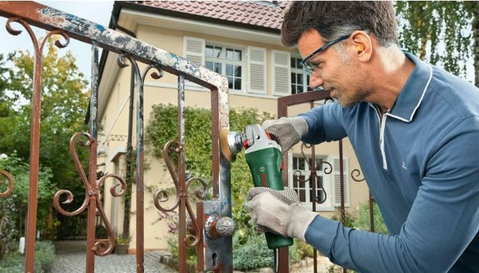 Угловая шлифовальная машина Bosch UniversalGrind 750-125 750 Вт, 125 мм