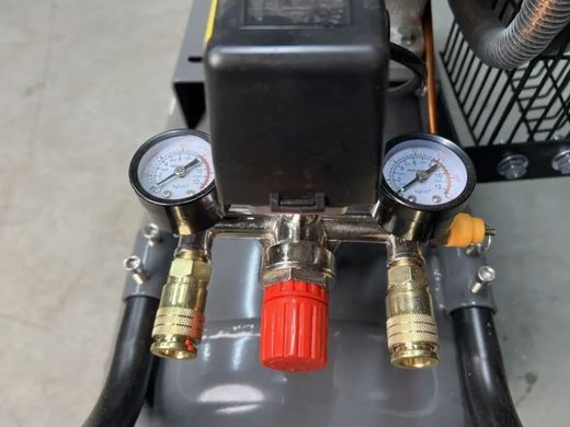 Компрессор поршневой MAST TA65/100L 400V, 100 л, 420 л/мин, 10 Бар, 3 кВт