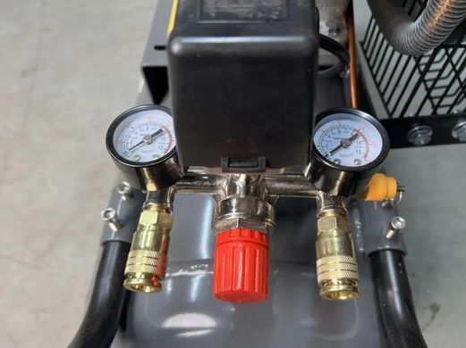 Поршневой компрессор Mast TA65/100L PRO 3 кВт, 420 л/мин, 10 Бар