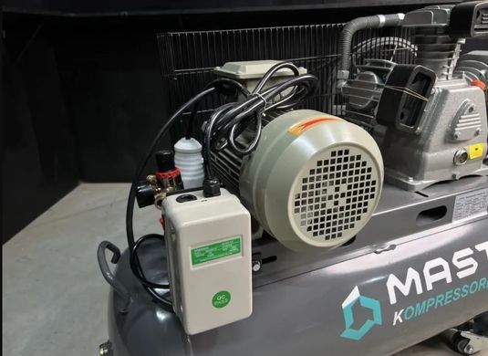 Поршневой компрессор Mast TA65/100L PRO 3 кВт, 420 л/мин, 10 Бар