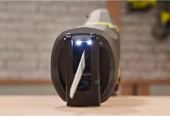 Аккумуляторная сабельная пила Ryobi RRS18BL-0 ONE+ 18V &mdash; бесщеточная, ход 32 мм, до 3200 ход/мин