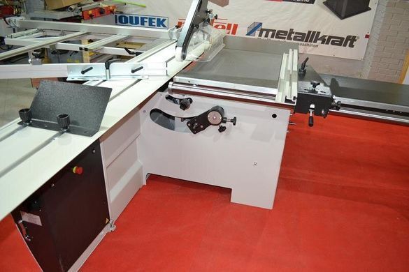 Форматно-раскроечный станок Robland NZ 3200