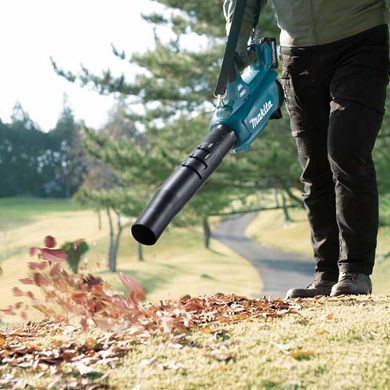 Аккумуляторная воздуходувка Makita UB001GZ XGT 40V Max, 16 м&sup3;/мин, 23000 об/мин