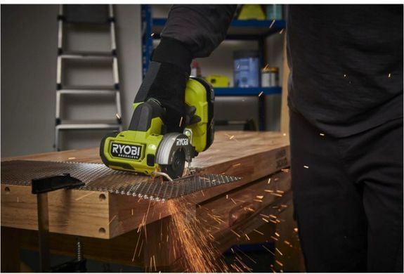 Дисковая пила аккумуляторная 18В ONE+, 76 мм, бесщеточная, Ryobi. RCT18BL-0 (5133006500)