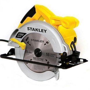 Циркулярная пила Stanley STSC1618