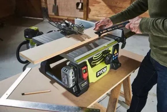 Циркулярный станок аккумуляторный 18В ONE+ 210мм Ryobi RTBS18X-0 5133005735