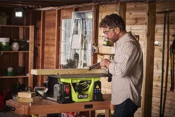 Циркулярный станок аккумуляторный 18В ONE+ 210мм Ryobi RTBS18X-0 5133005735