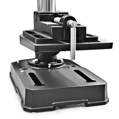 Сверлильный станок Stark DP-13-590
