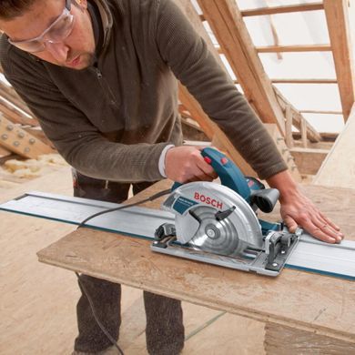 Дисковая циркулярная пила Bosch GKS 65 GCE Professional 1800 Вт, &Oslash;190 мм