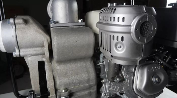 Мотопомпа Daishin SWT-100HX 11 л.с., 2000 л/мин, напор 23 м, патрубок 100 мм, двигатель Honda GX340