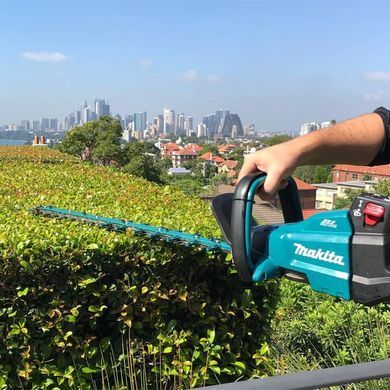 Аккумуляторный кусторез Makita DUH602Z 18 В, шина 600 мм, рез 21,5 мм