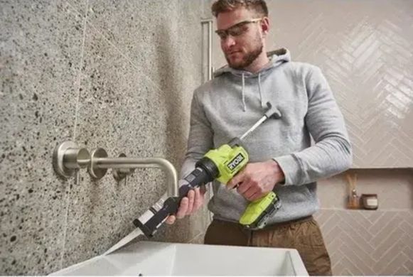 Акумуляторний пістолет для герметика Ryobi RCG18-0, 18 В, 225 кг, 1&ndash;6 мм/с