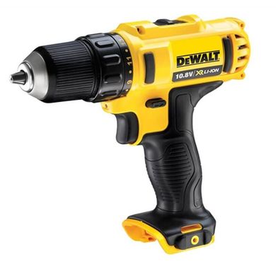 Аккумуляторный дрель-шуруповерт Dewalt DCD710D2