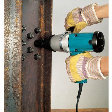 Ударный гайковёрт Makita 6906, 620 Вт, 588 Нм, 3/4", сетевой