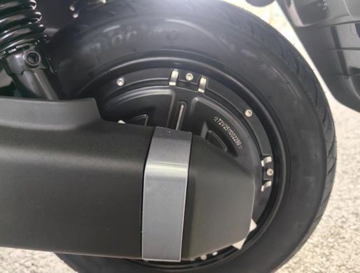 Електроскутер GTM C-EV 1200W 72V 20Ah, запас ходу 60 км, швидкість 50 км/год