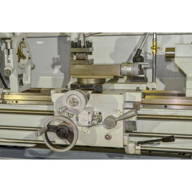 Токарно-гвинторізний верстат FDB Maschinen Turner 360x1000W (2,2 kW)-DPA