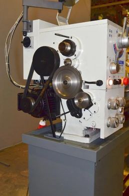 Токарно-винторезный станок FDB Maschinen Turner 360x1000WM укомплектованный
