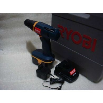 Акумуляторний шурупокрут Ryobi CCD1801 18В, 16 Нм, патрон 10 мм