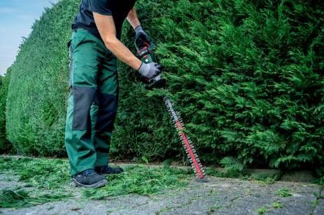 Кусторез аккумуляторный Metabo HS 18 LTX BL 55