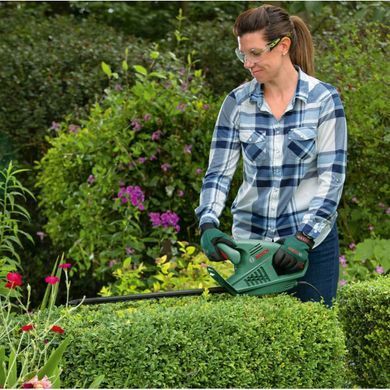 Кущоріз Bosch EasyHedgeCut 55, 450 Вт, шина 55 см, крок зубців 16 мм