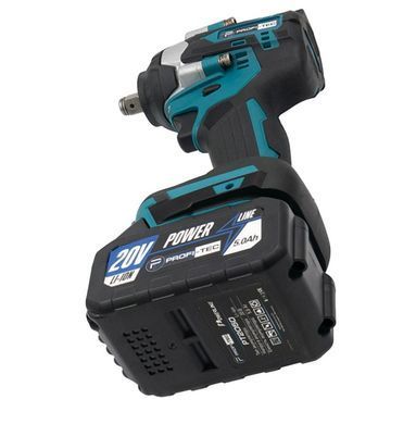 Аккумуляторный ударный гайковерт PROFI-TEC DTW500BL (2&times;4.0 Ач, ЗУ, кейс, головки)